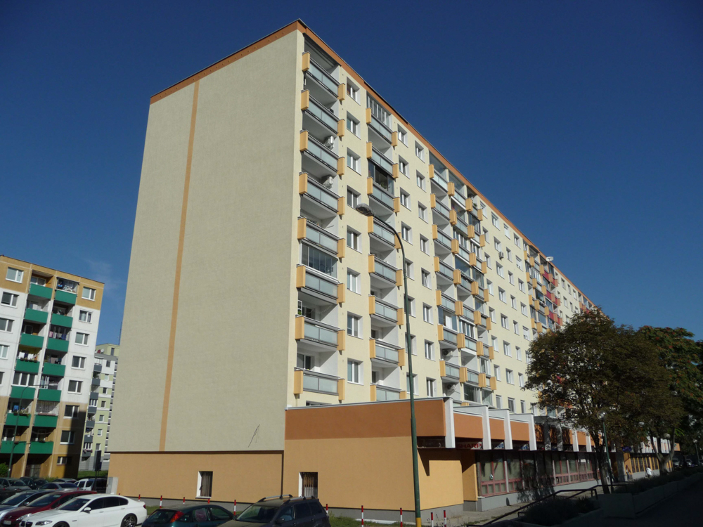 Rajecká 5-7, 2017 zateplenie budovy
