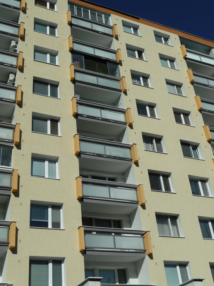 Rajecká 5-7 2017 obnova budovy