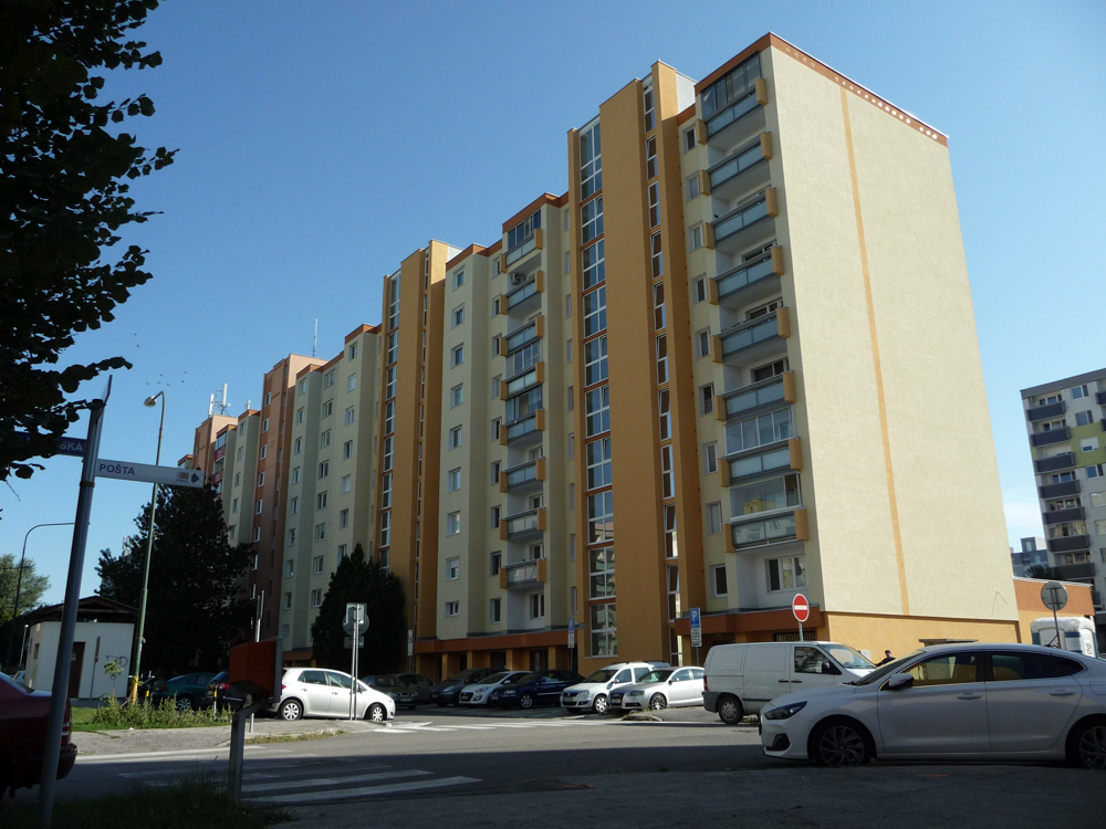 Rajecká 5-7 2017 obnova budovy