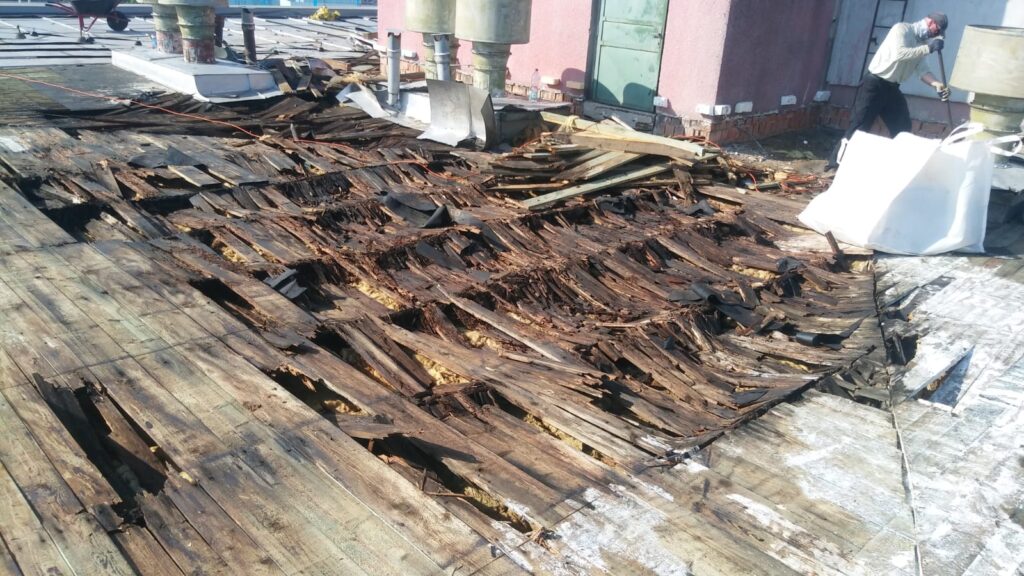 Obnova strechy Bajkálska