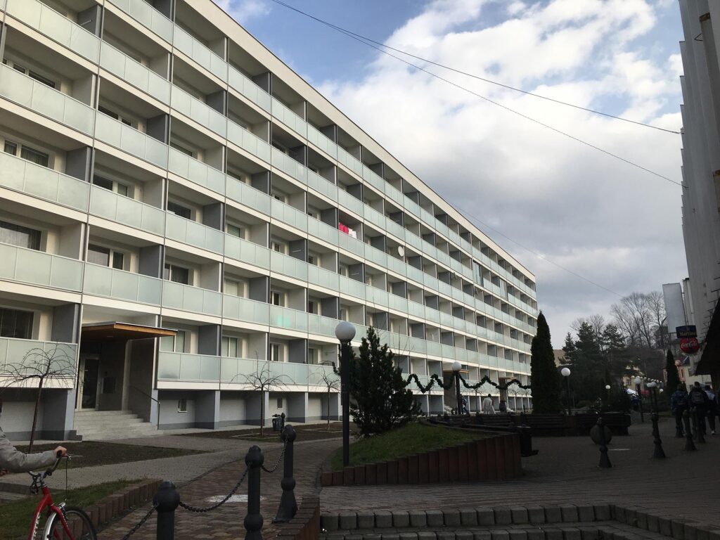 Obnova bytového domu Madačová